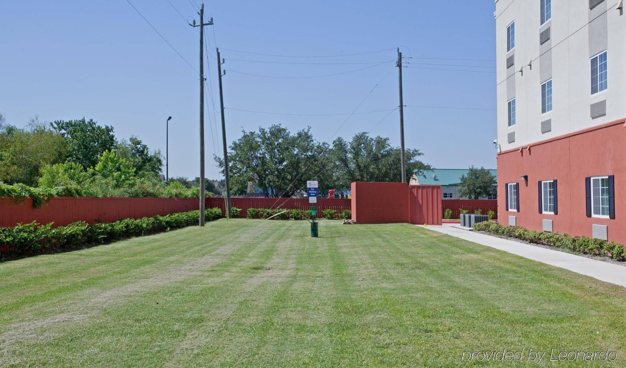 Candlewood Suites Deer Park By Ihg Exterior foto